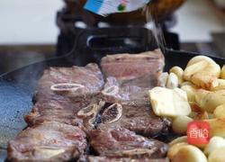 黑松露蒜香牛仔骨的做法图解4