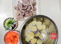 牛腩烩土豆的做法图解4