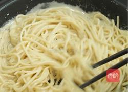 黑松露奶油意面的做法图解6