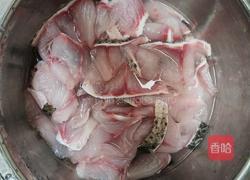 酸辣柠檬鱼的做法图解7