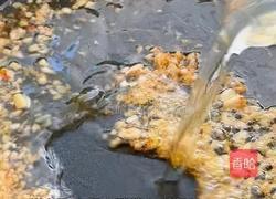  韩式蒜香奶油虾的做法图解5