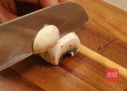 黑松露香菇鸡腿拌饭的做法图解3