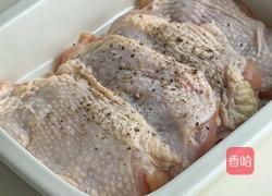 香煎鸡腿恰巴塔的做法图解2
