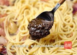 奶油培根意面的做法图解6