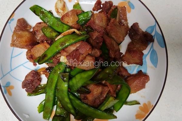 荷兰豆炒三层肉