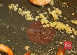 蒜香奶油焗海鲜的做法图解3