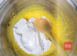 戚风蛋糕(8寸一个或者6寸两个)的做法图解14