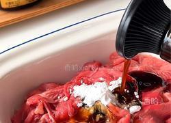 香菜拌牛肉的做法图解1
