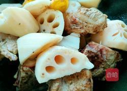 筒子骨莲藕汤的做法图解7