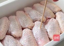 黄油蒜香煎鸡翅的做法图解1