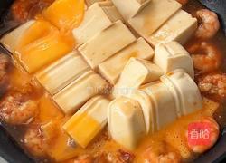 虾仁豆腐抱蛋的做法图解6