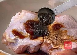 辣奶油黑松露鸡排意面的做法图解1