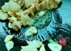 青椒回锅肉的做法图解7