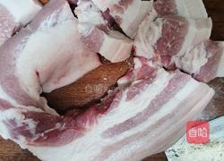 红烧肉（不放油不焯水)的做法图解1