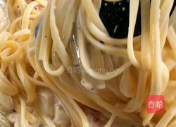 黑松露鸡肉奶油意面的做法图解7