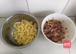 炸酱面的做法图解1