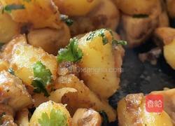 土豆炒蘑菇的做法图解7