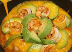 黑松露牛油果虾仁烘蛋