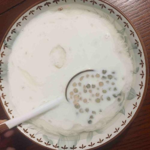 牛奶西米露（电饭煲不用看火）