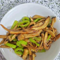 尖椒炒杏鲍菇的做法[图]