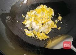 蛋炒饭的做法图解3