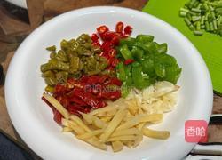 酸辣鸡杂的做法图解4