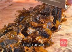加拿大北极虾裙带菜排骨汤的做法图解2