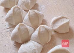 牛肉小笼包的做法图解1
