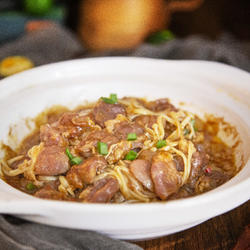 沙茶牛肉金菇粉丝煲|浓郁鲜香 超级下饭菜的做法[图]
