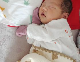 希望寶寶健康平安成長(zhǎng)