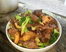 香菇西兰花炒牛肉[图]
