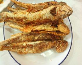 晚餐打卡-椒盐小黄鱼，宫保鸡丁，青椒肉沫[图]