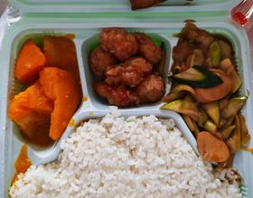 【午餐打卡】开饭喽！[图]