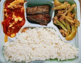 【午餐打卡】开饭喽！[图]