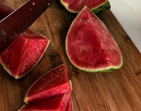 吃西瓜🍉[图]